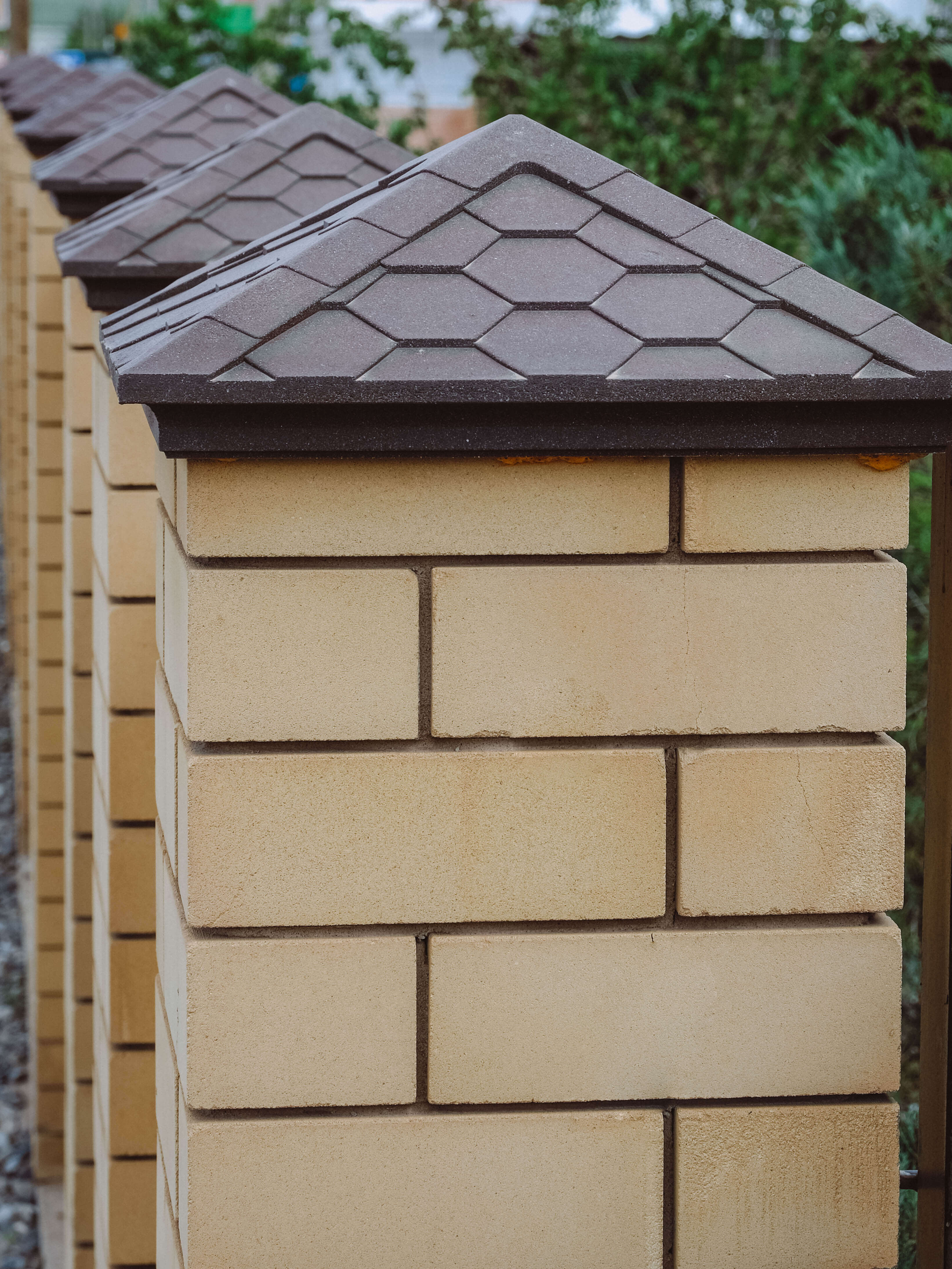 Колпак Zking Эверест Коричневый на столб 1.5х1.5 кирпича (390х390мм) в Воронеже фото